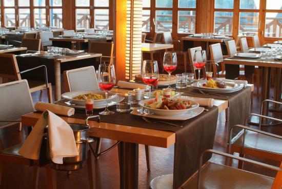 Submarino Restaurant